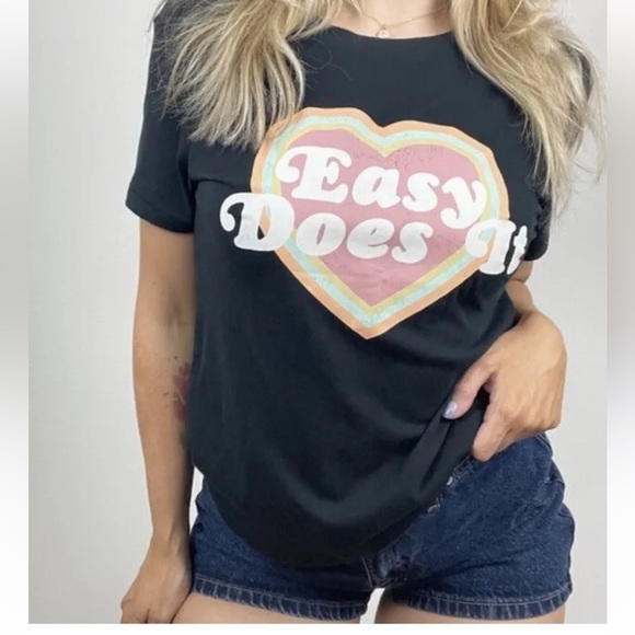 Wildfox T Shirt “Easy Does It”Heart Short Sleeve T Shirt Black M - Picture 1 of 7